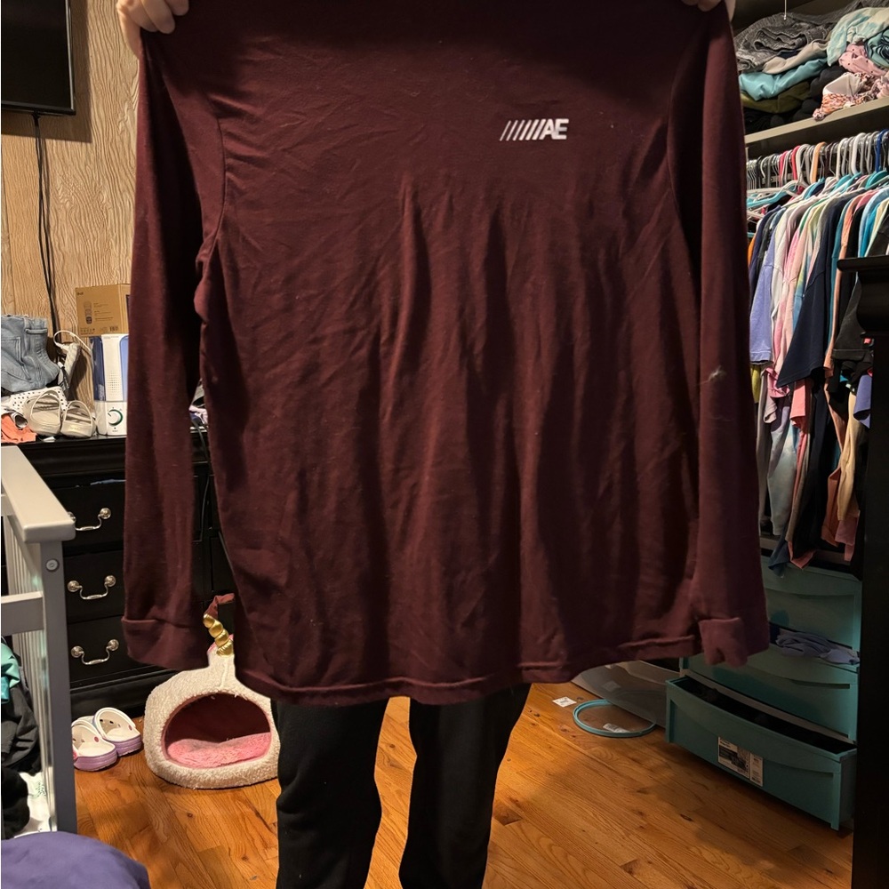 American Eagle Deep Red Crew Neck Tee